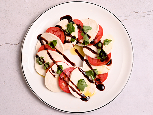 picture of caprese salad