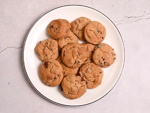 picture of chocolate chip cookies