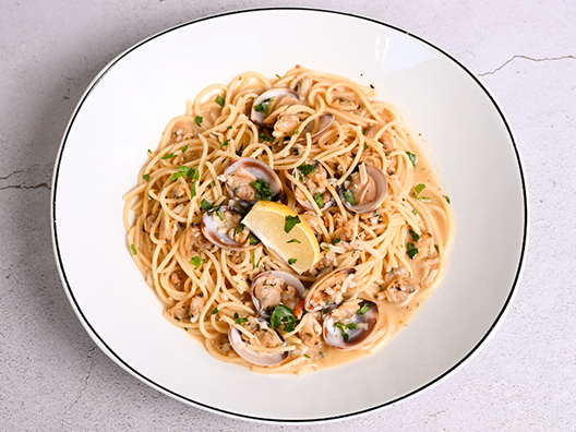 picture of spaghetti with clams